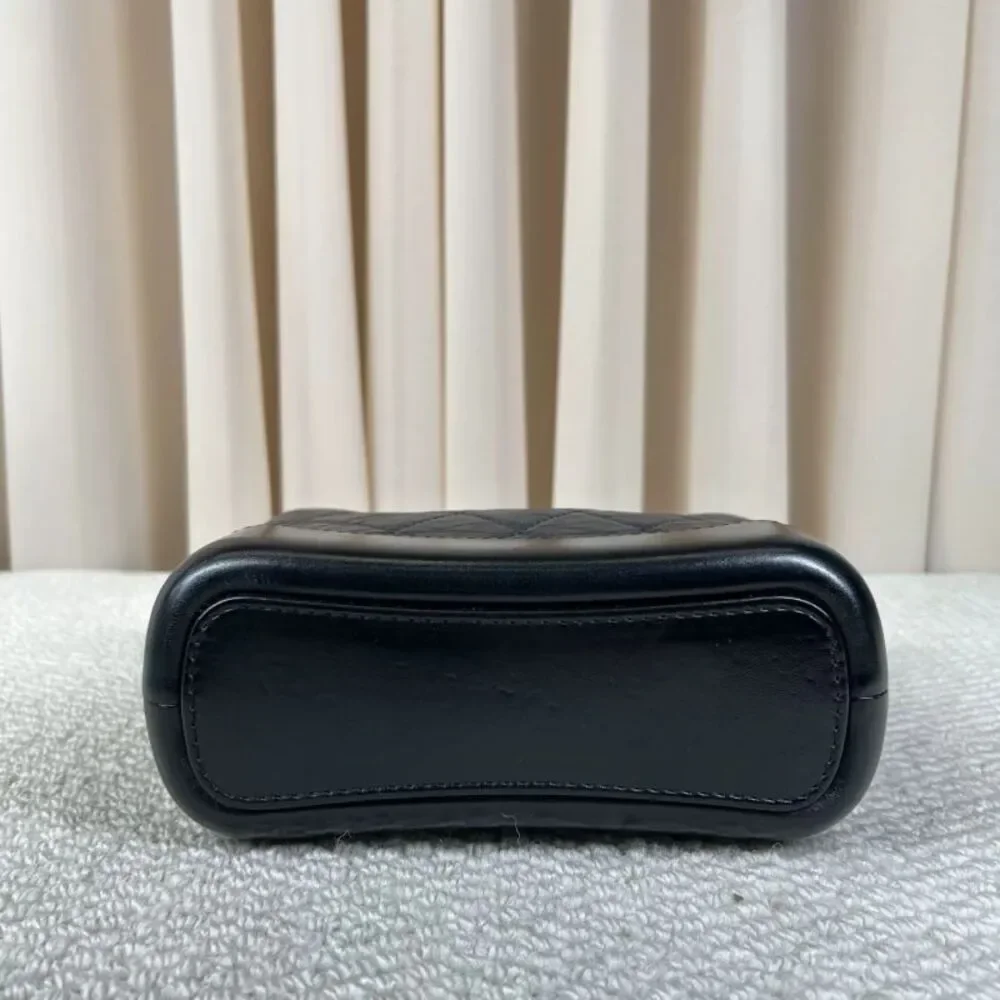 Chanel Women Pre-Loved Bag Very Good Condition